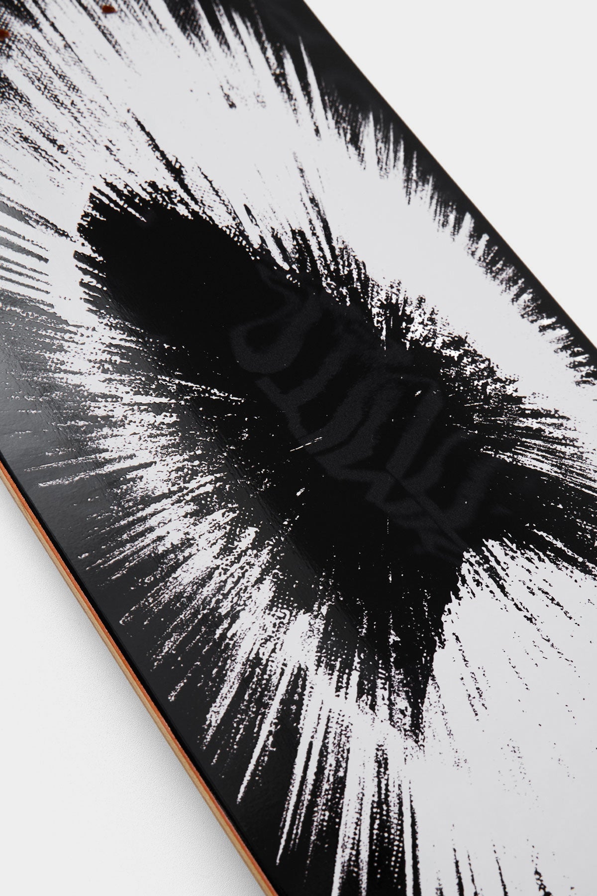 NSS CIRCLE D DECK POSITIVE BLACK