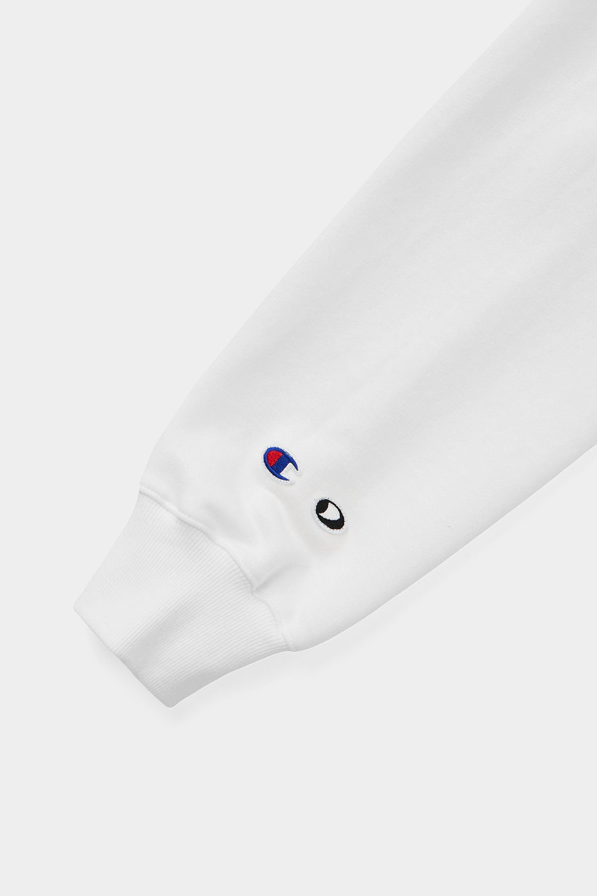 [CHAMPION x DIMITO] DMT VARSITY HALF ZIP SWEATSHIRT WHITE (Available date : 26.10.12)