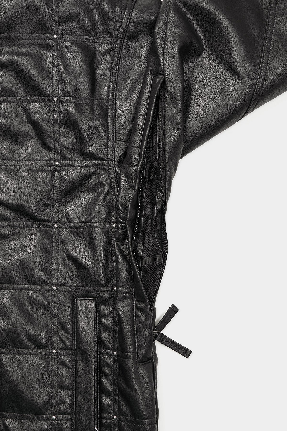 STUD FAUX LEATHER HD JACKET BLACK (Delivery start : 26.09.09)