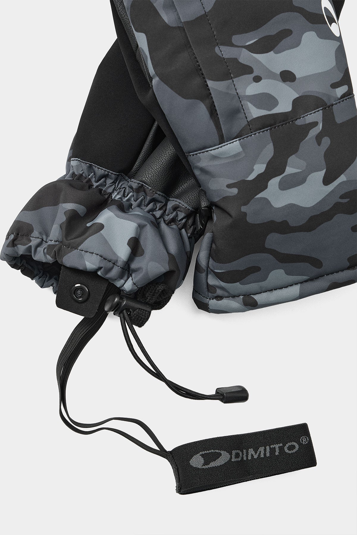 AIR VENT MITTEN BLACK CAMO