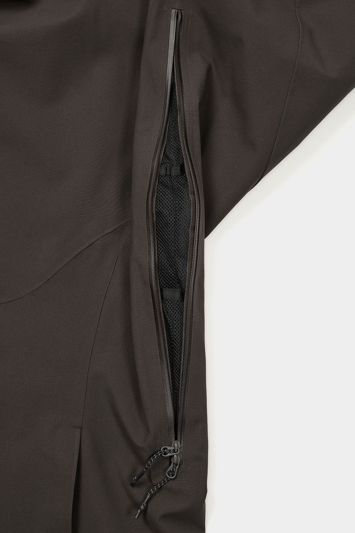 26 NEO 2L JACKET ABYSS (Delivery date : 26.09.28)