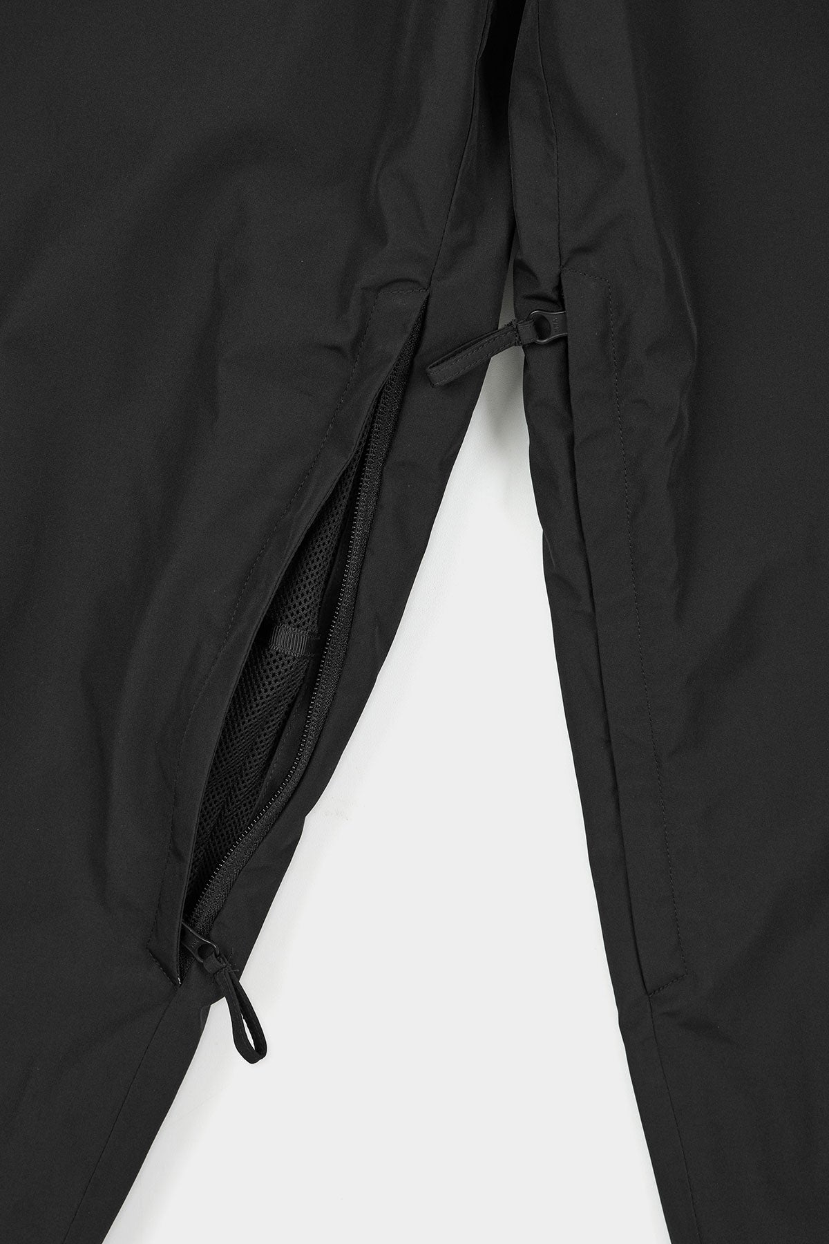 BANDED WIDE PANTS (WIDE FIT LV.2) BLACK (Delivery start : 26.09.09)