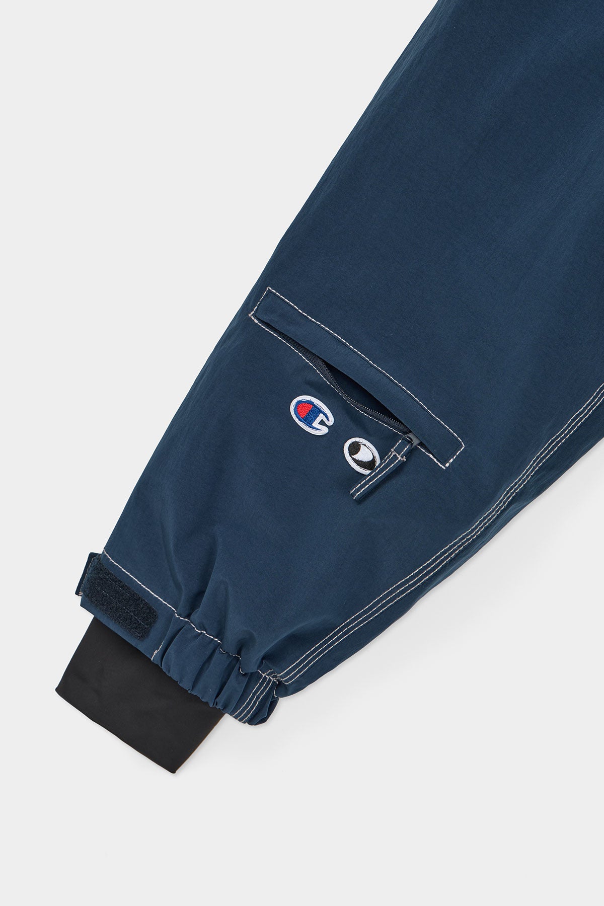 [CHAMPION x DIMITO] C-LOGO STITCHED JACKET BLACK (Available date : 26.10.12)