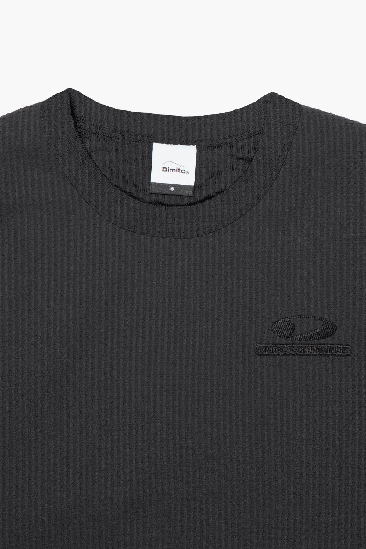 LIGHT WEIGHT WAFFLE LSV TEE BLACK