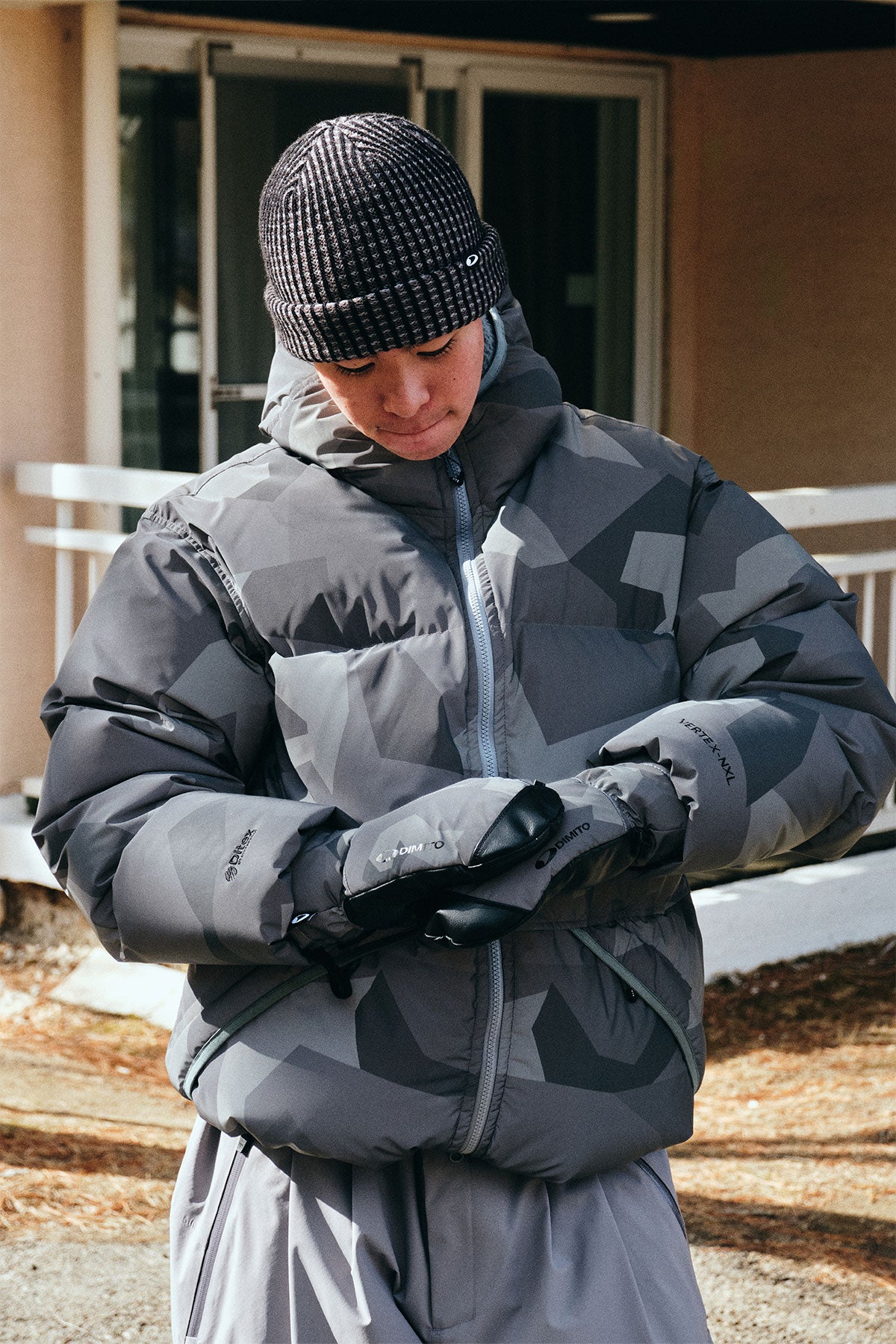 AIR VENT MITTEN REFLECTIVE CAMO