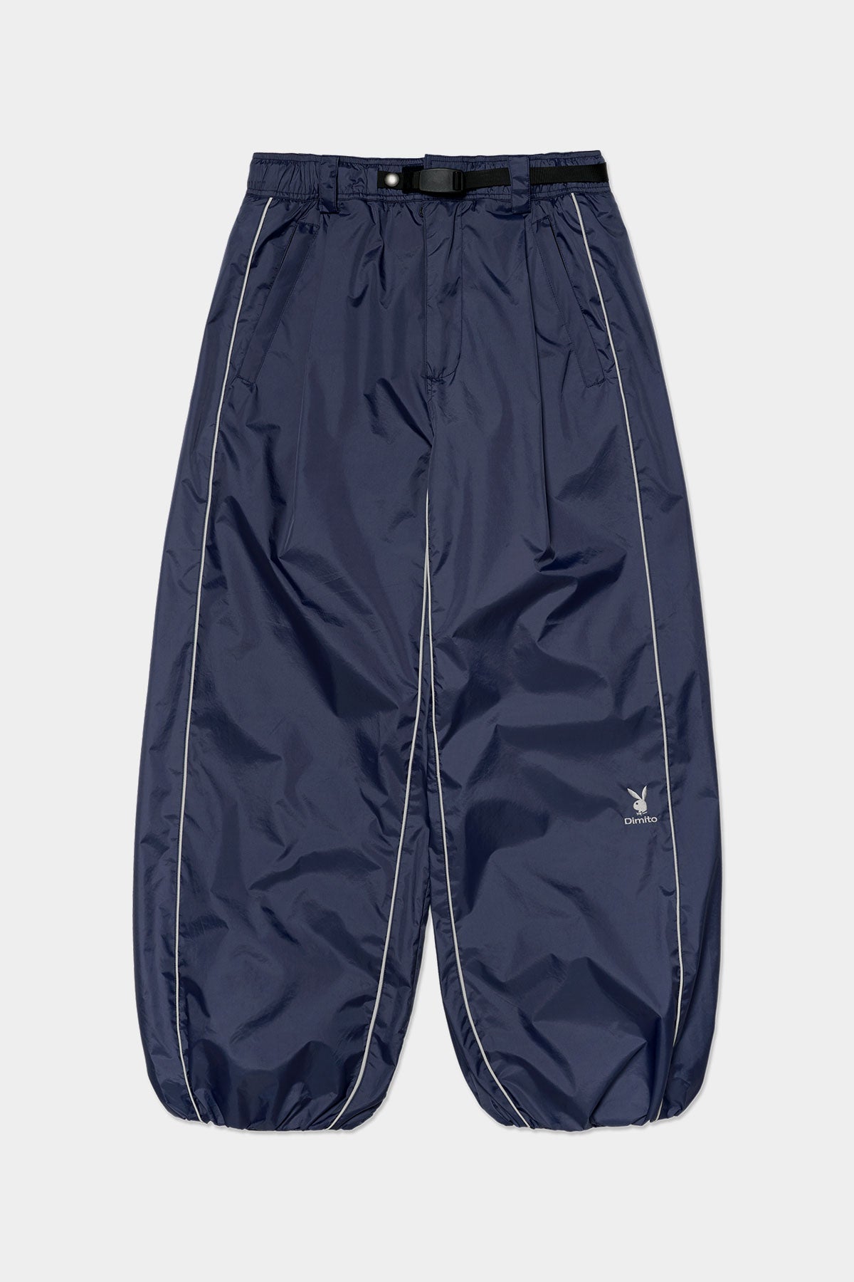 [PLAYBOY x DIMITO] PIPING BANDED PANTS (WIDE FIT LV.2) CLOUDY BLUE