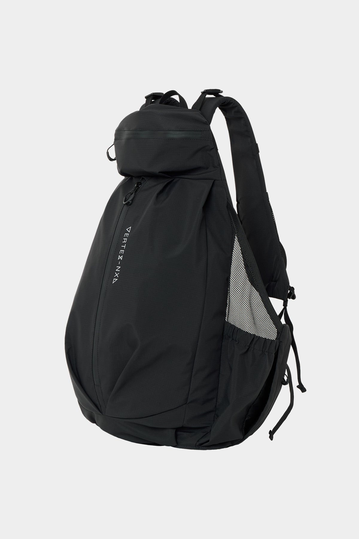 25 FLIGHT SOFT SHELL BACKPACK BLACK