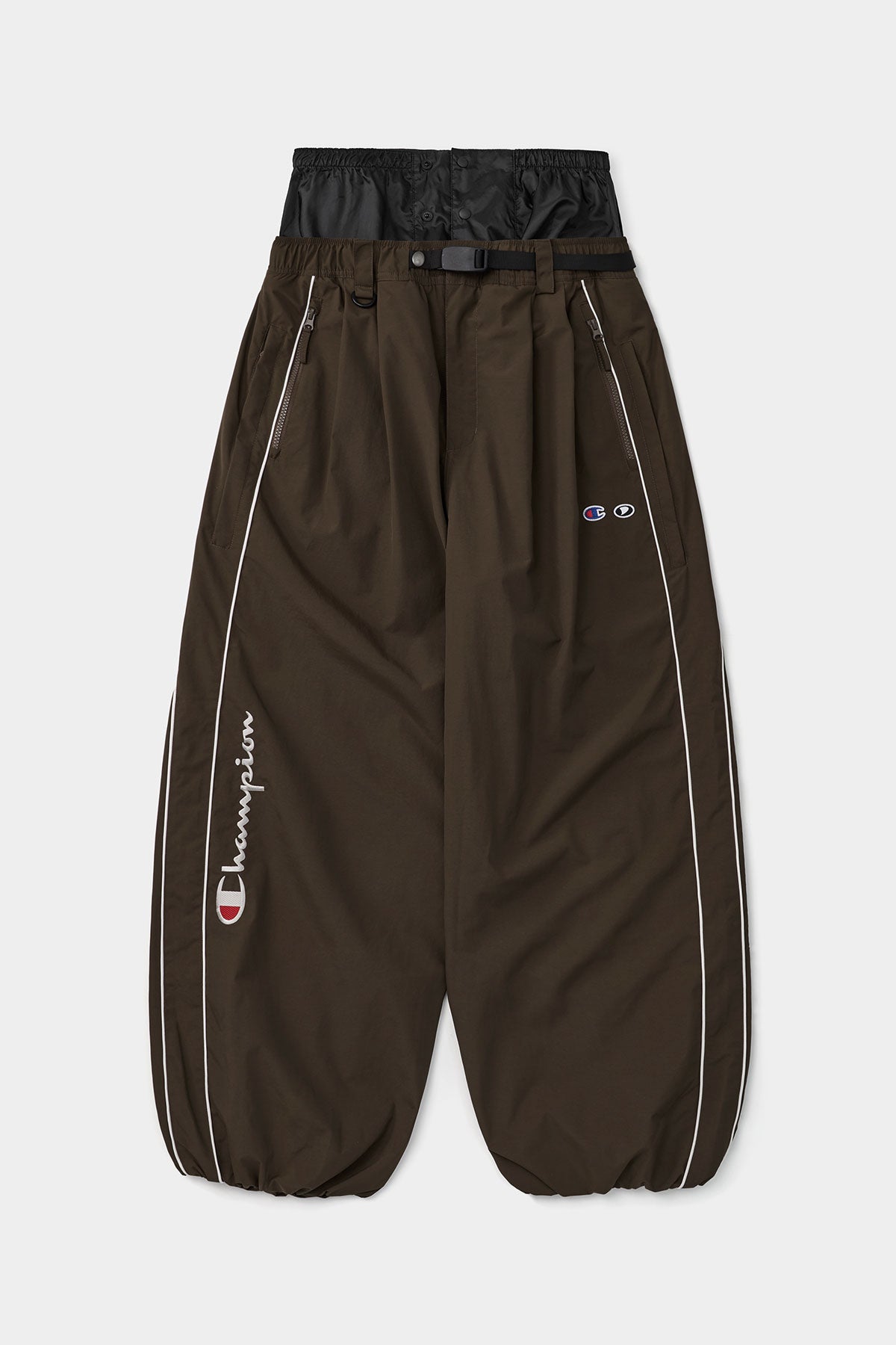 [CHAMPION x DIMITO] SCRIPT TRACK BANDED PANTS (WIDE FIT LV.2) SEAL BROWN (Available date : 26.10.12)