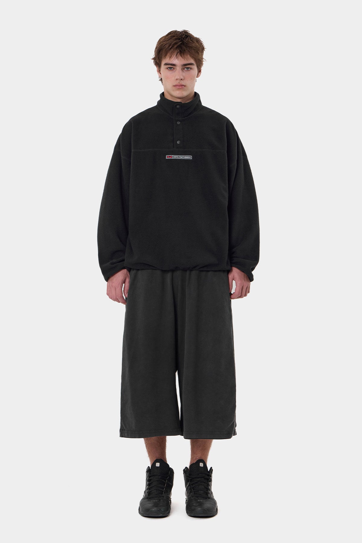 FLEECE MOCK NECK BLACK (Delivery date : 26.09.28)