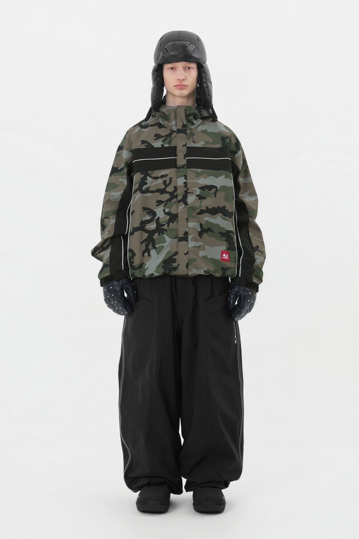 PANELED JACKET FADE CAMO (Delivery date : 26.09.28)