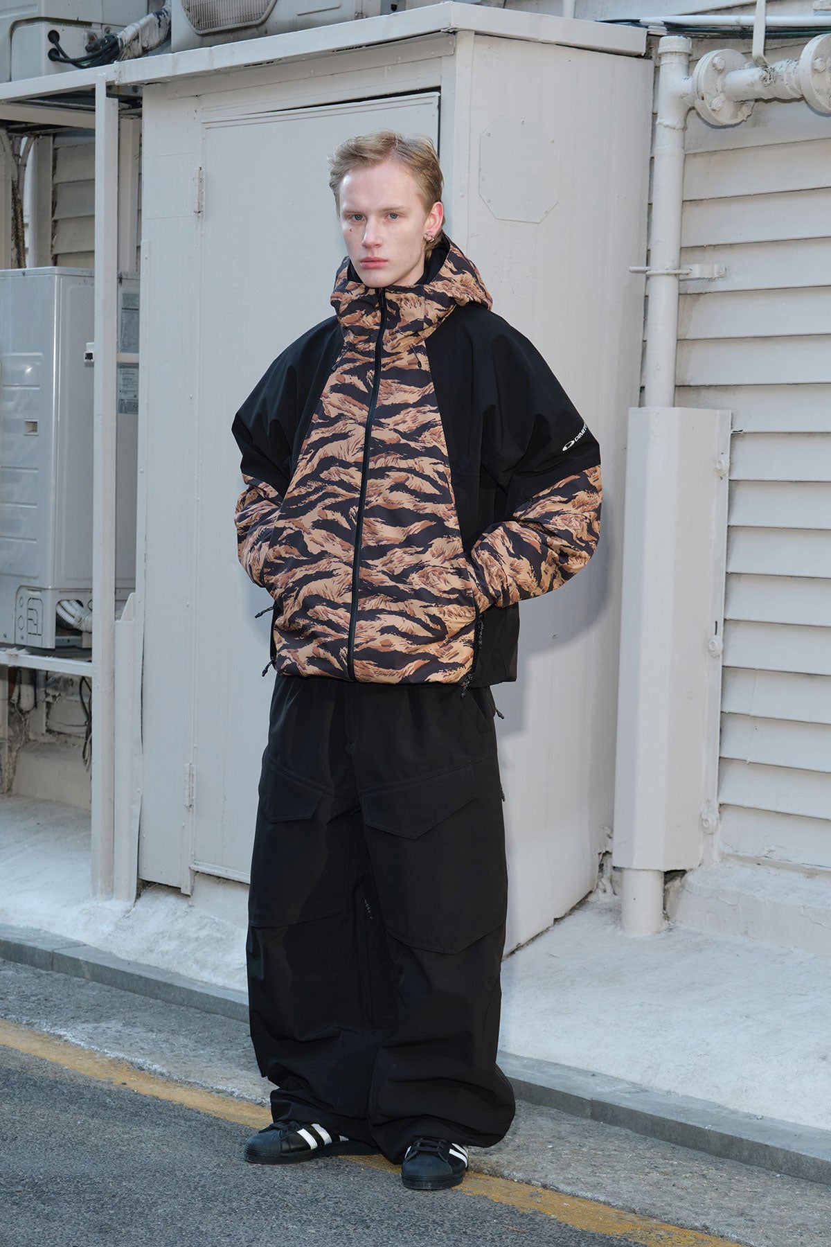 26 QUASAR JACKET TIGER BROWN