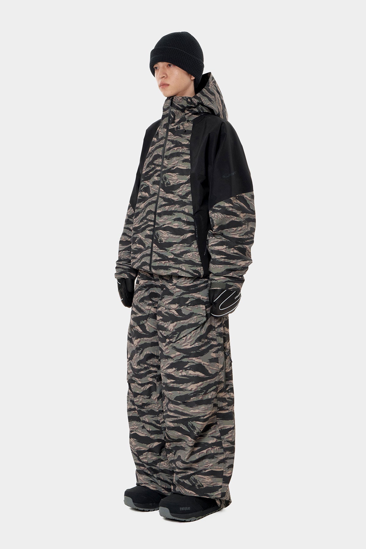 26 QUASAR JACKET TIGER GREEN
