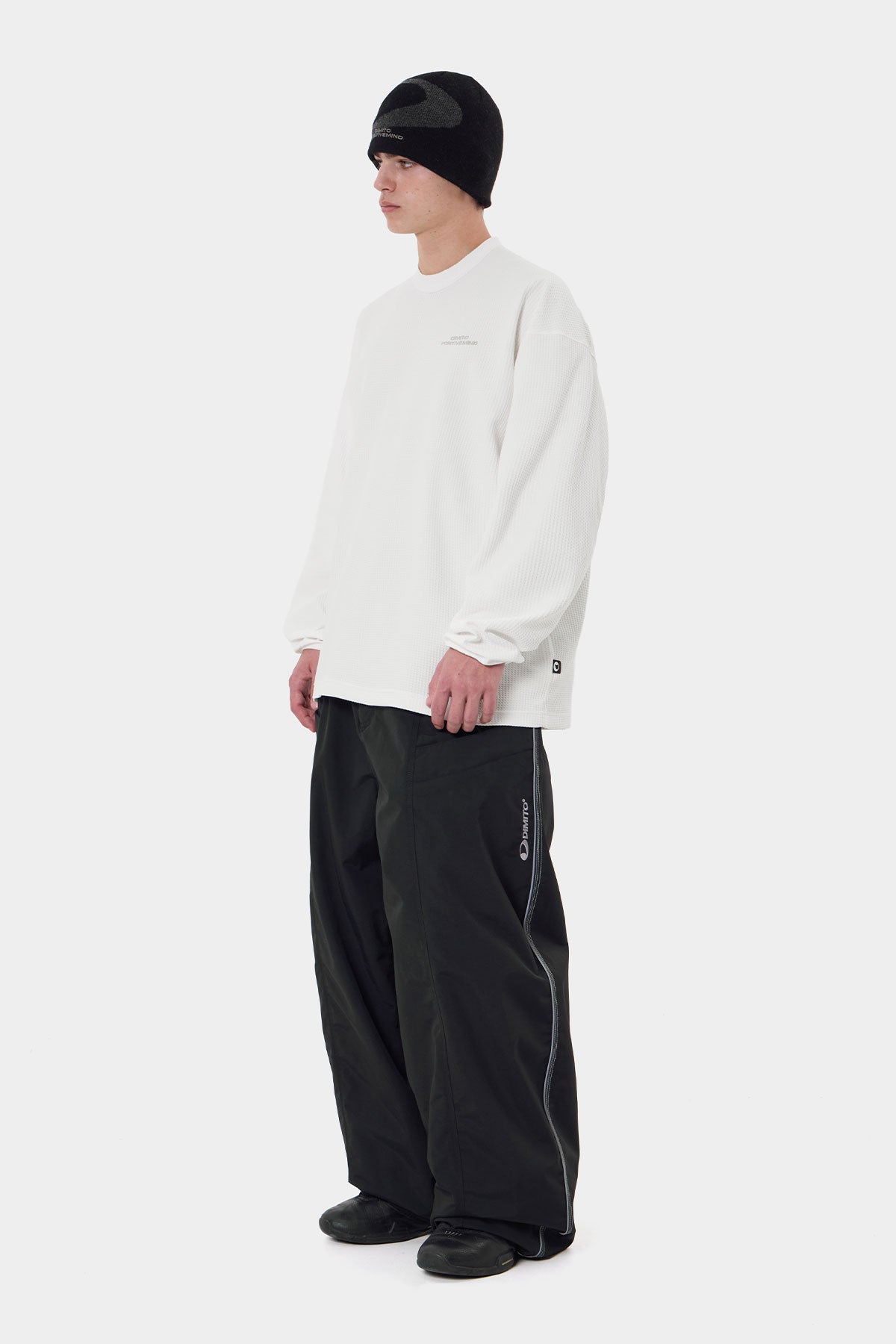 LW WAFFLE LSV TEE WHITE (Delivery date : 26.09.28)