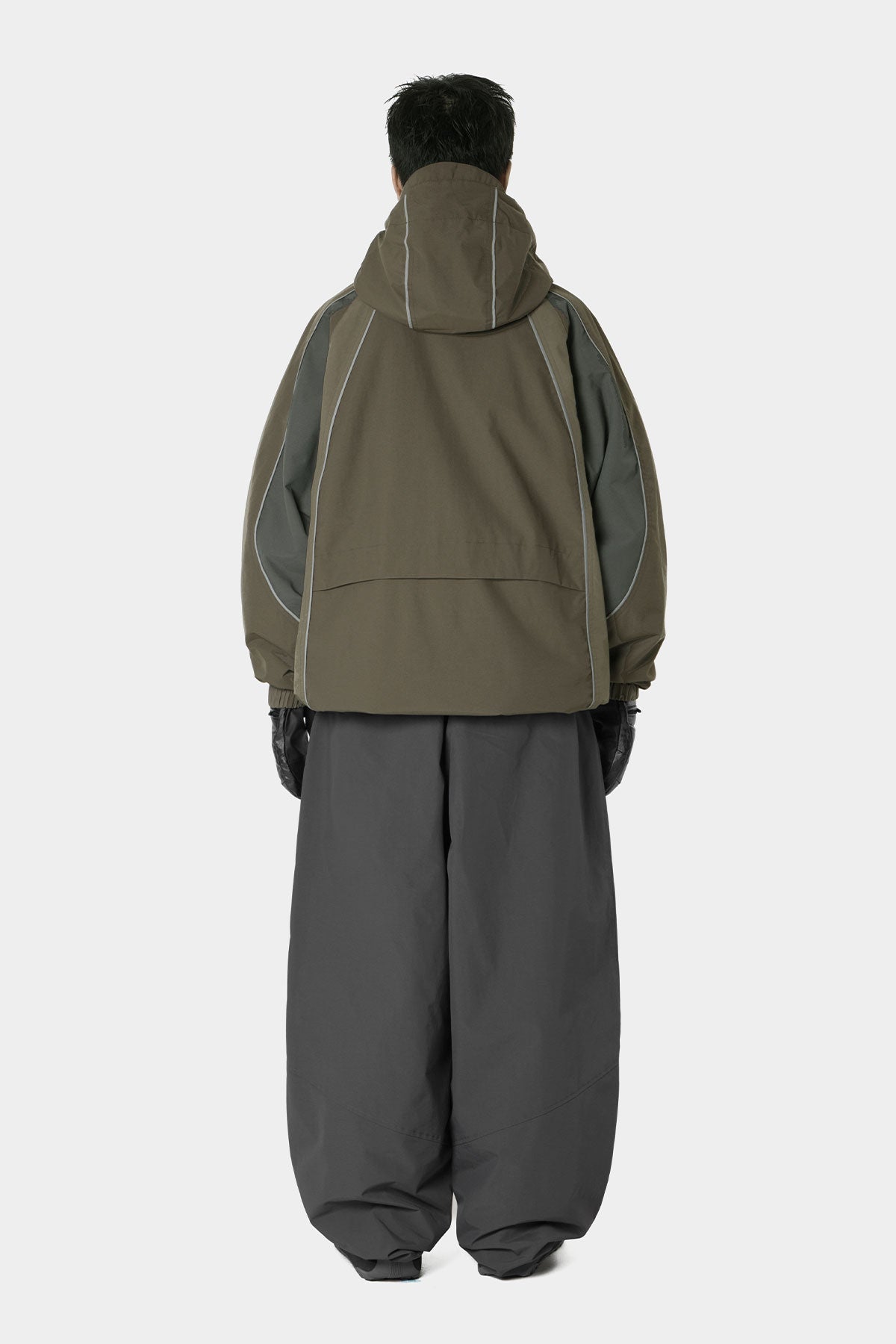 26 ATOM JACKET KHAKI (Delivery start : 26.09.09)
