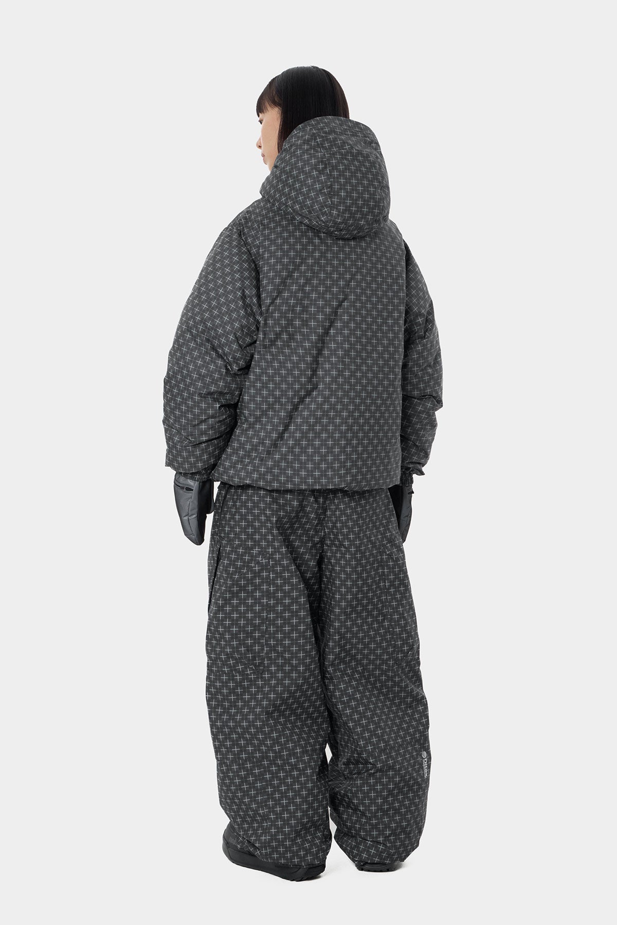 UTILITY GOOSE DOWN HD JACKET CROSS CHECK BLACK (Delivery date : 26.09.28)