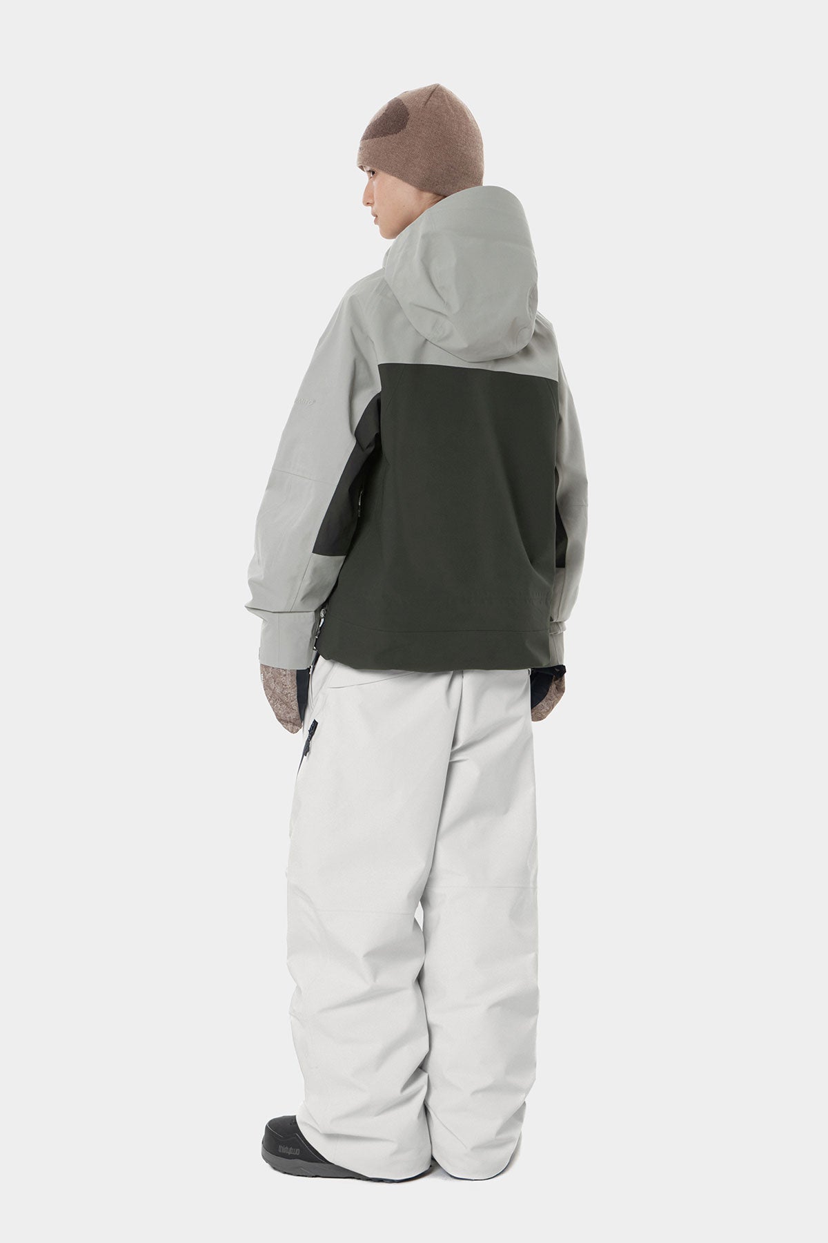 26 BIO 2L PANTS (STANDARD FIT) POWDER