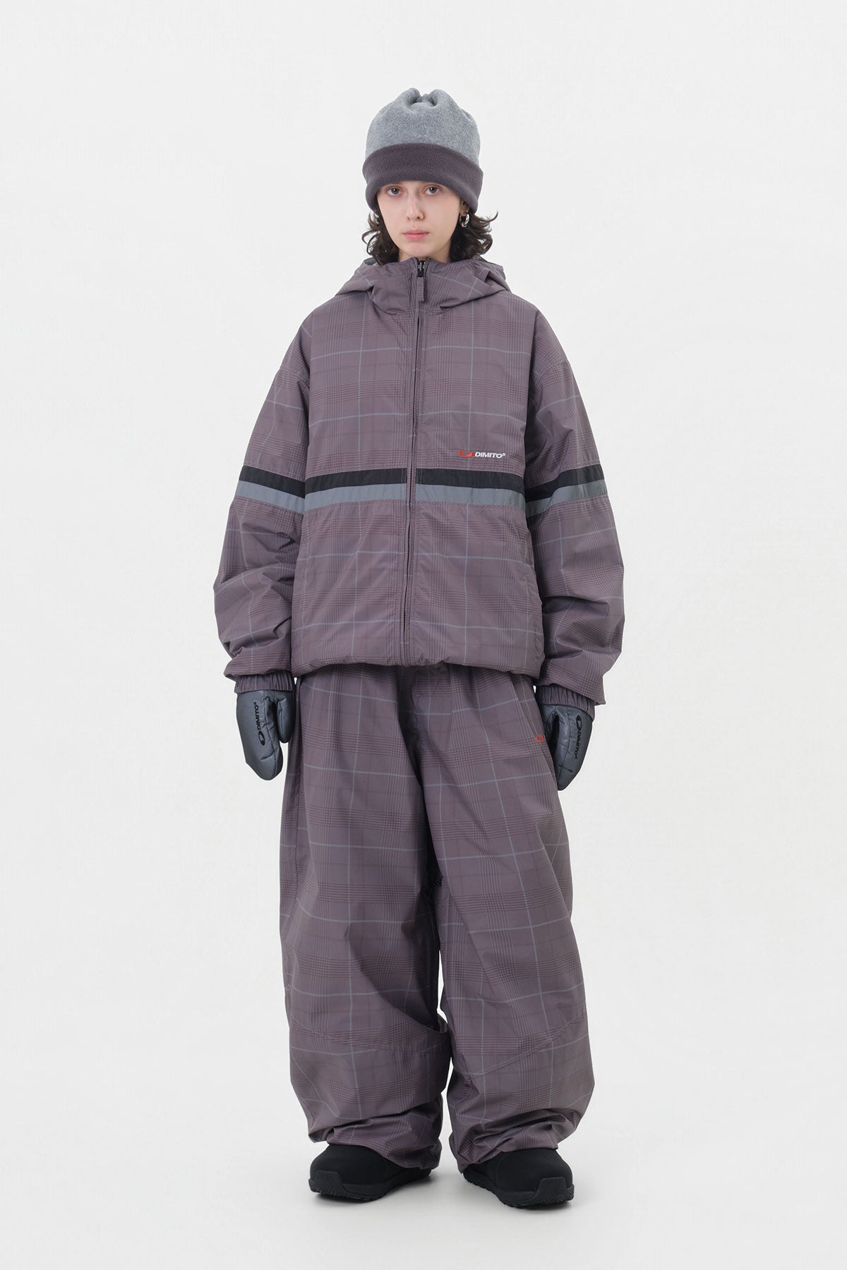 REVERSIBLE WIND JACKET WINE CHECK (Delivery date : 26.09.28)