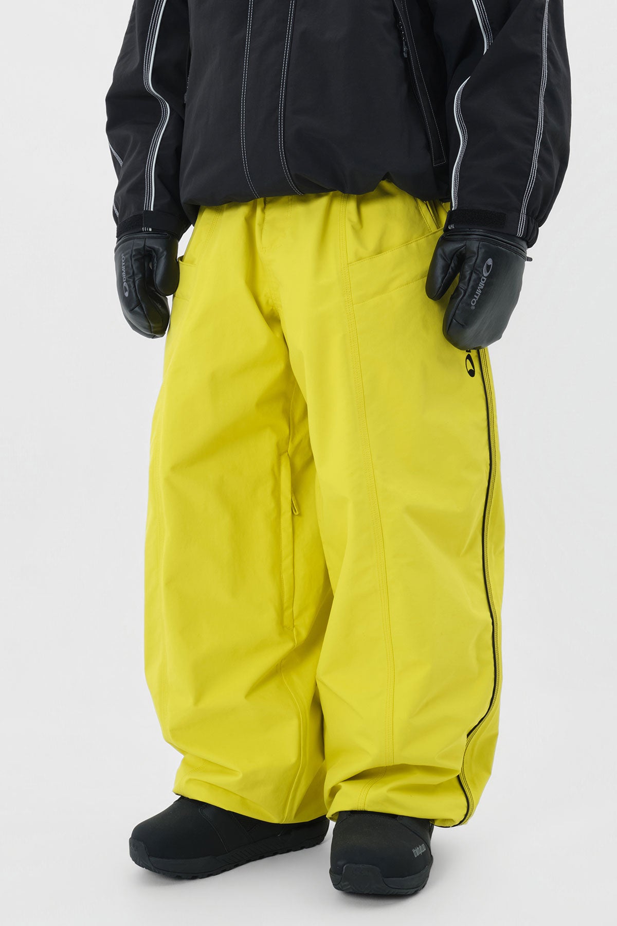 STAFF LINE PANTS (WIDE FIT LV.2) BUMBLEBEE