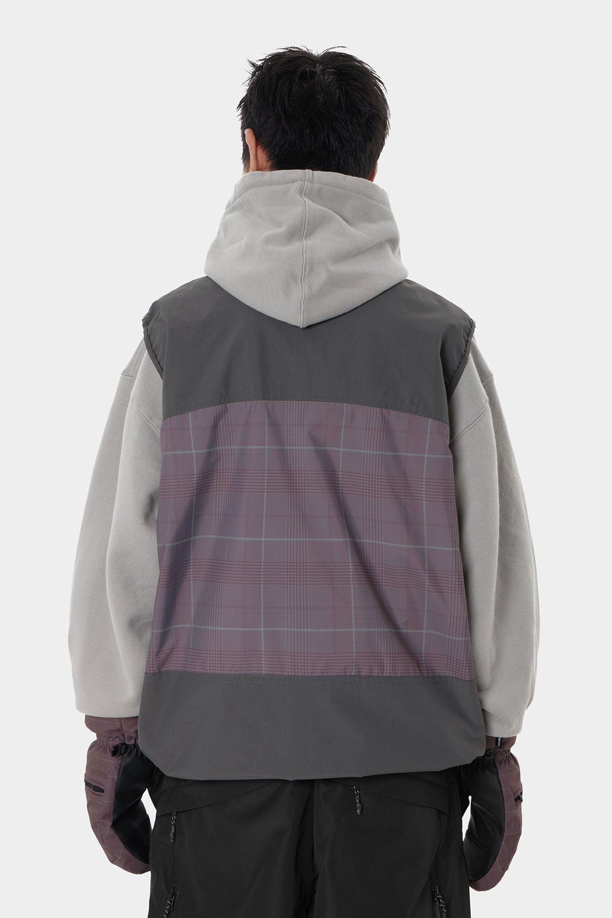 REVERSIBLE WIND VEST WINE CHECK (Delivery start : 26.09.09)