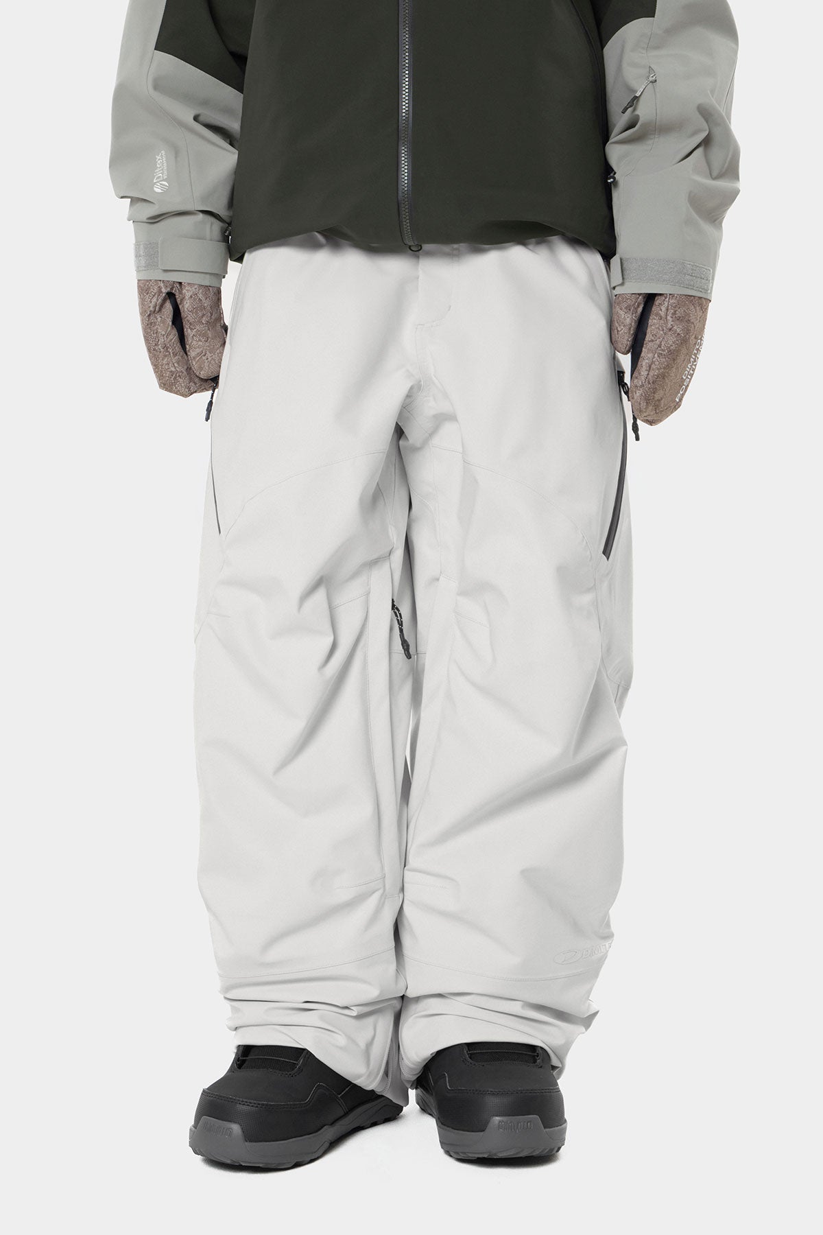 26 BIO 2L PANTS (STANDARD FIT) POWDER