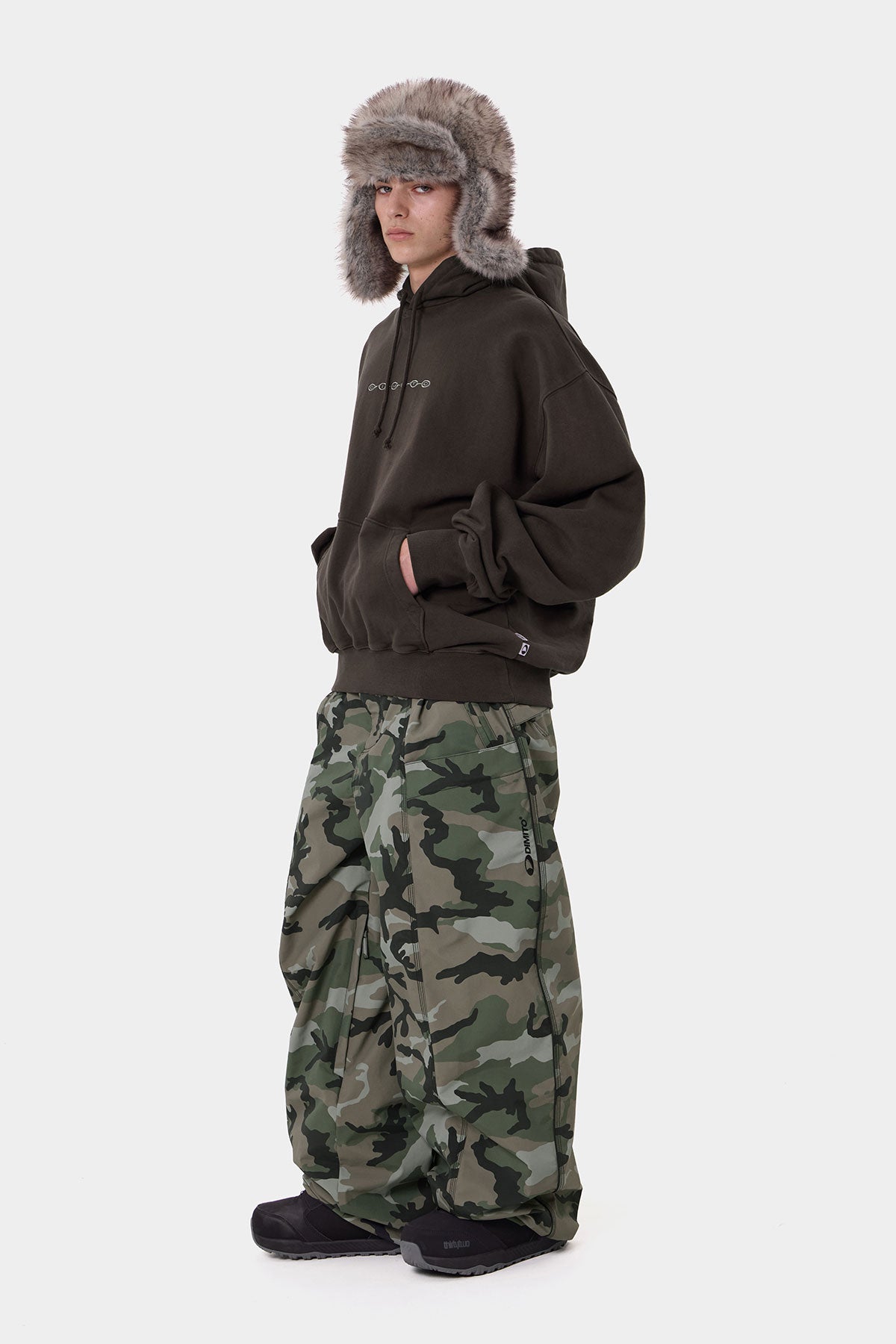 DIVISION BUBBLE LOGO GD HOODIE WASHED BROWN