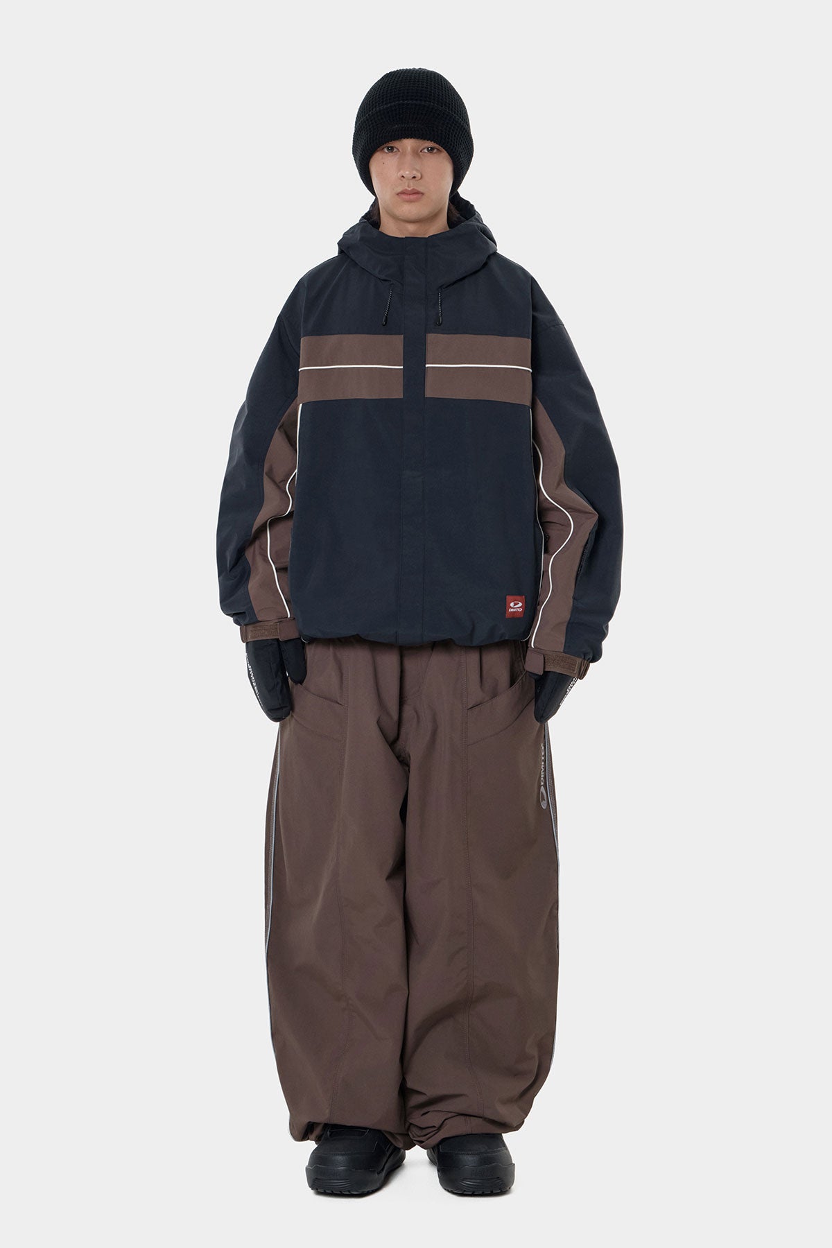 STAFF LINE PANTS (WIDE FIT LV.2) DEEP BROWN