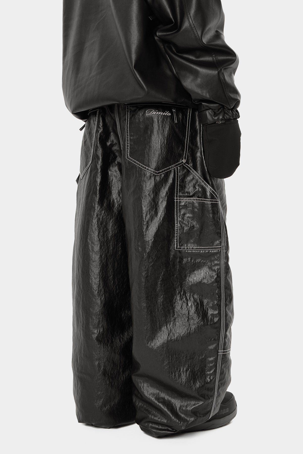 COATED DOUBLE KNEE PANTS (WIDE FIT LV.2) BLACK (Delivery start : 26.09.09)