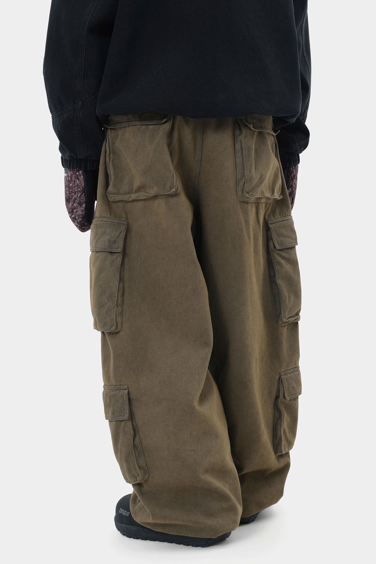 DENIM MULTI CARGO PANTS (WIDE FIT LV.2) DW BROWN (Delivery start : 26.09.09)