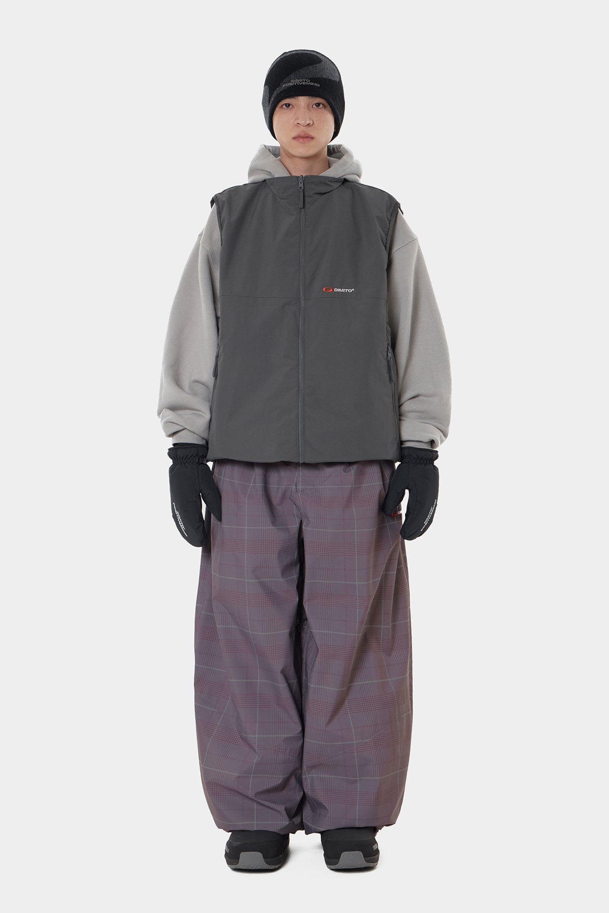 REVERSIBLE WIND VEST WINE CHECK (Delivery start : 26.09.09)