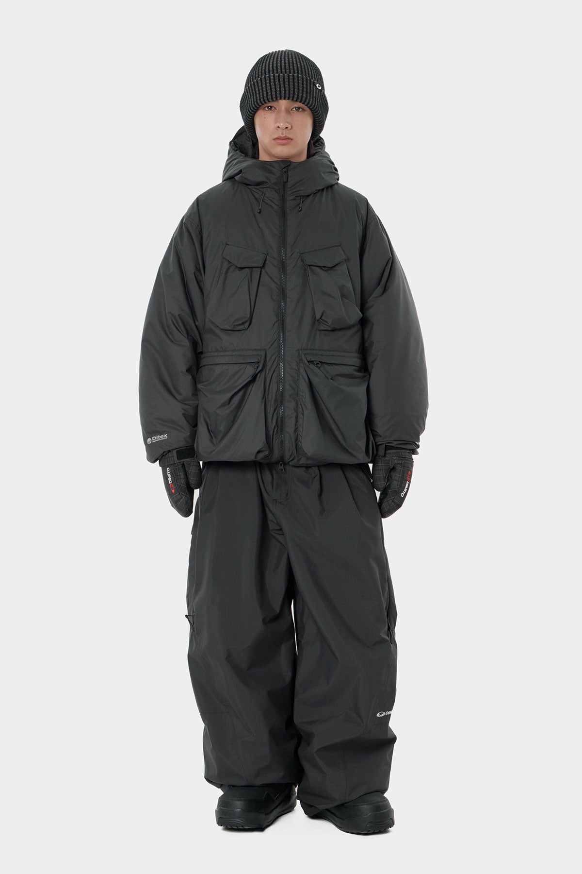 26 GIANT CARGO PANTS (WIDE FIT LV.2) BLACK
