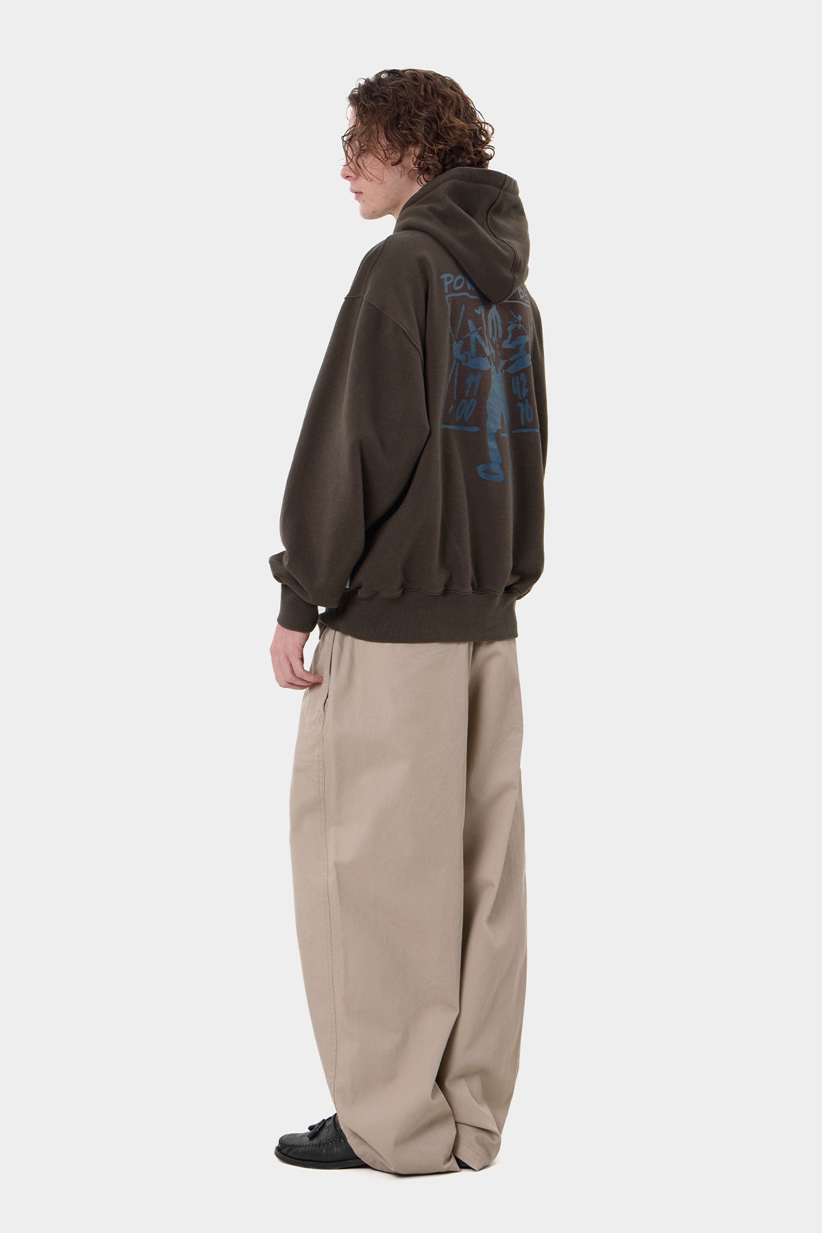 POWERED BY NSS HOODIE BROWN (Delivery date : 26.09.28)