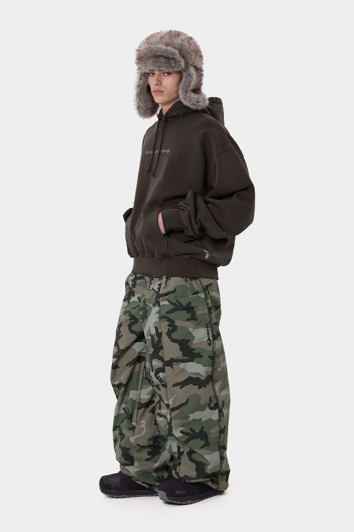 STAFF LINE PANTS (WIDE FIT LV.2) FADE CAMO