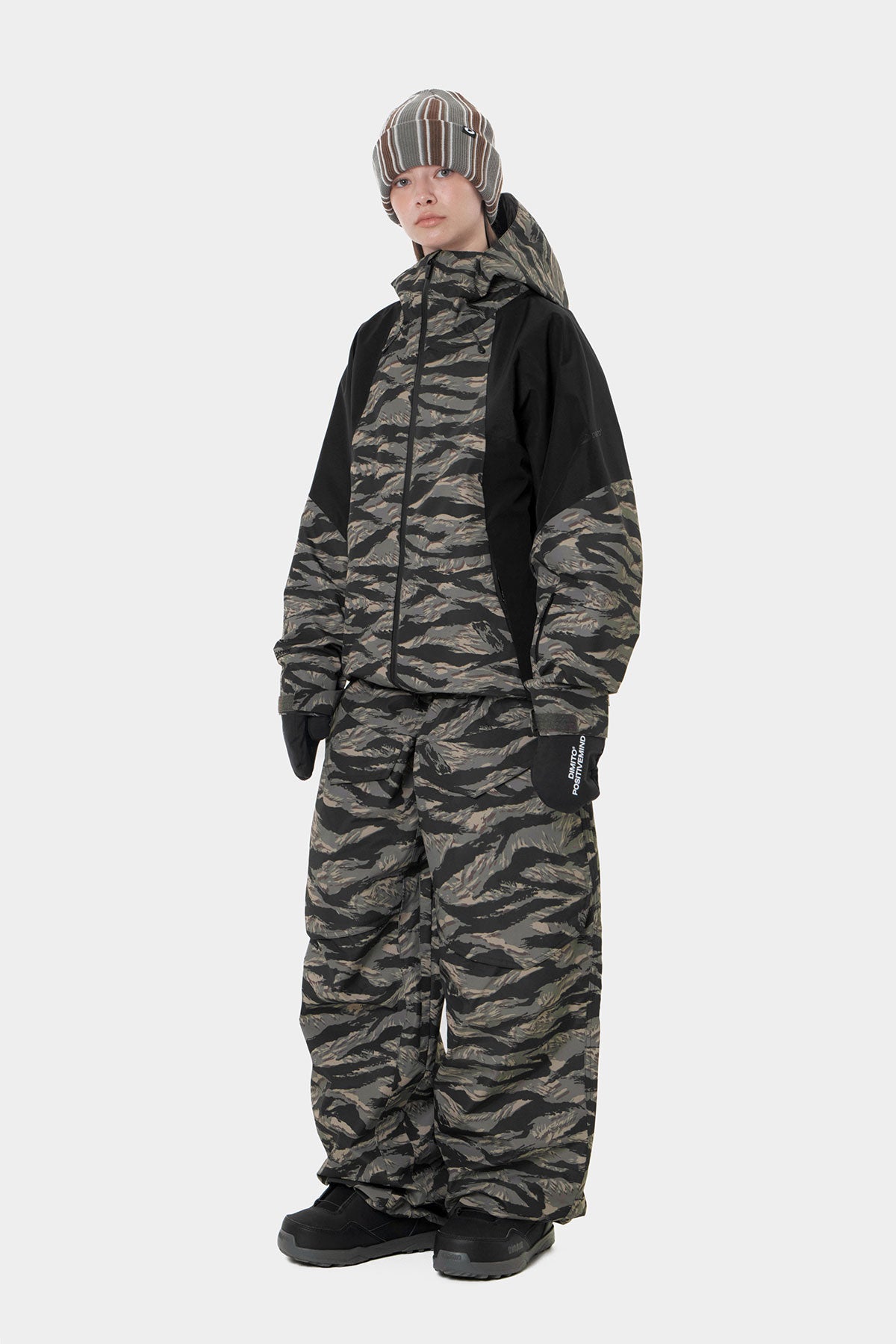 26 QUASAR JACKET TIGER GREEN