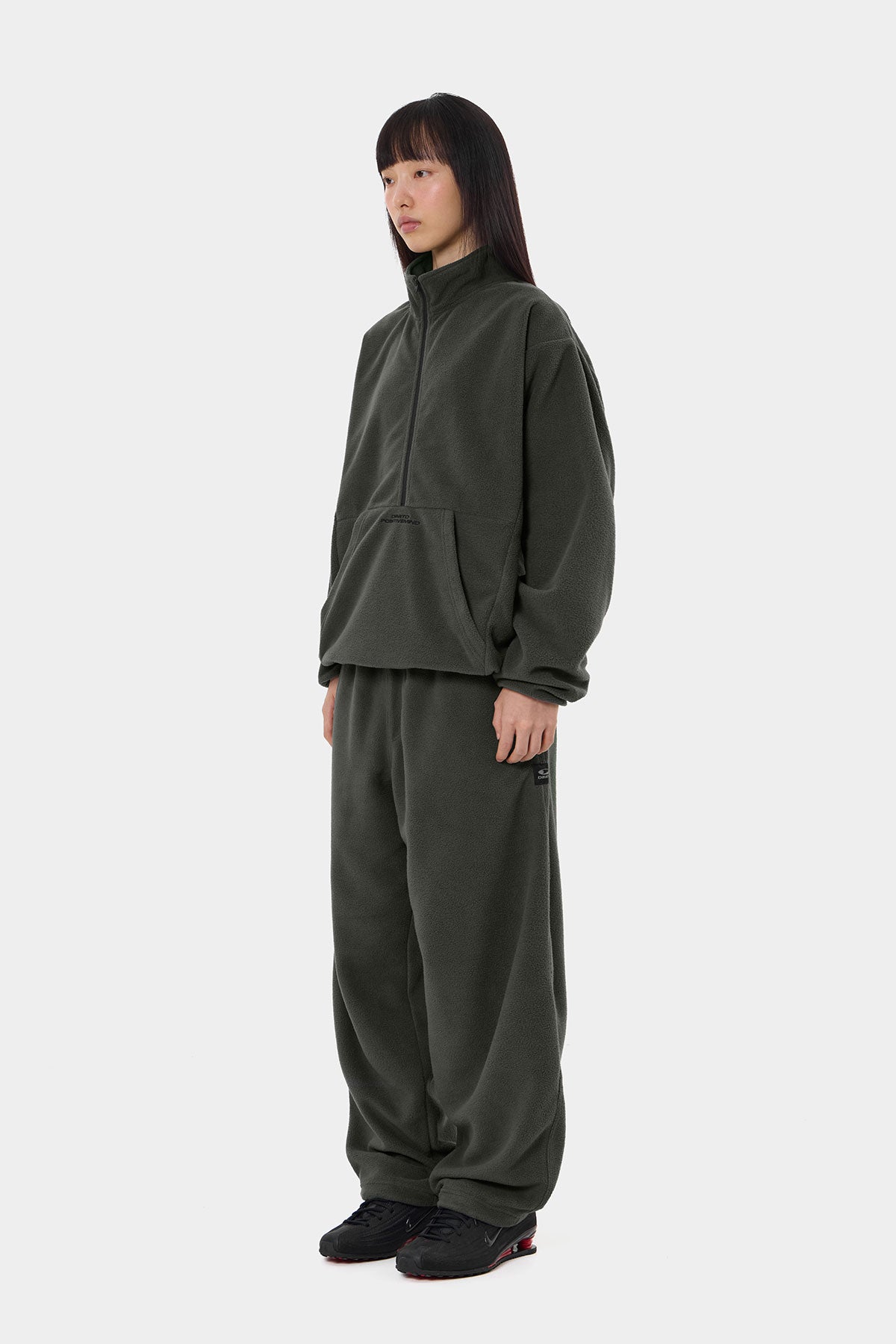 26 FLEECE HALF ZIP MUD (Delivery date : 26.09.28)
