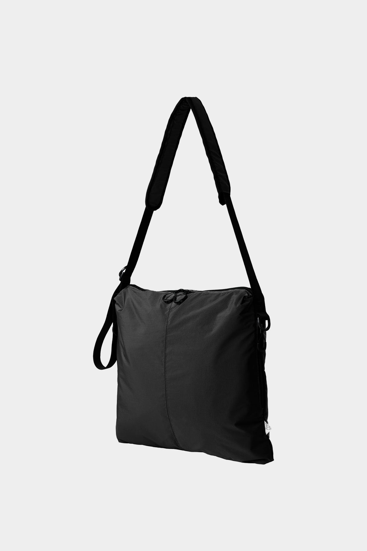 POINTED ONE-SIZE [FOUND POCKET] CITY UTILITY SHOULDER BAG BLACK