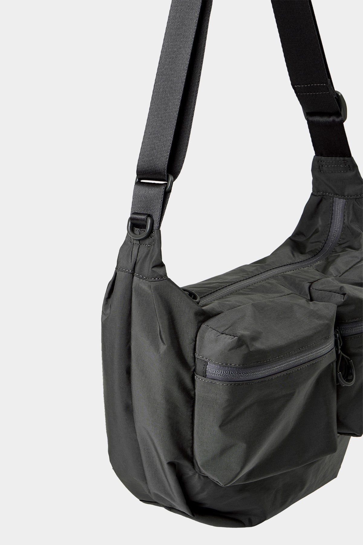POINTED ONE-SIZE [FOUND POCKET] PENNY 2 CROSS BAG GREY