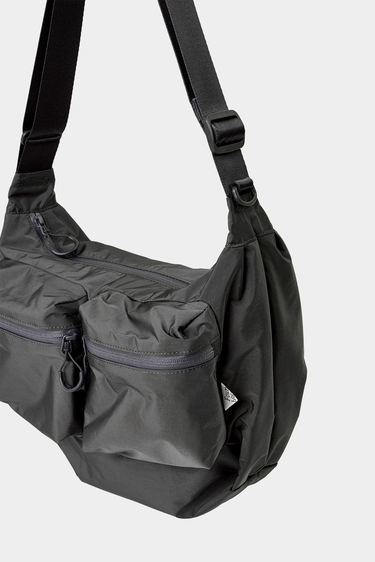 POINTED ONE-SIZE [FOUND POCKET] PENNY 2 CROSS BAG GREY