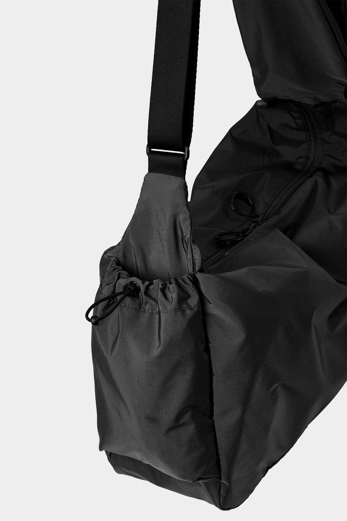 POINTED ONE-SIZE [FOUND POCKET] RIDGE CROSS BAG BLACK