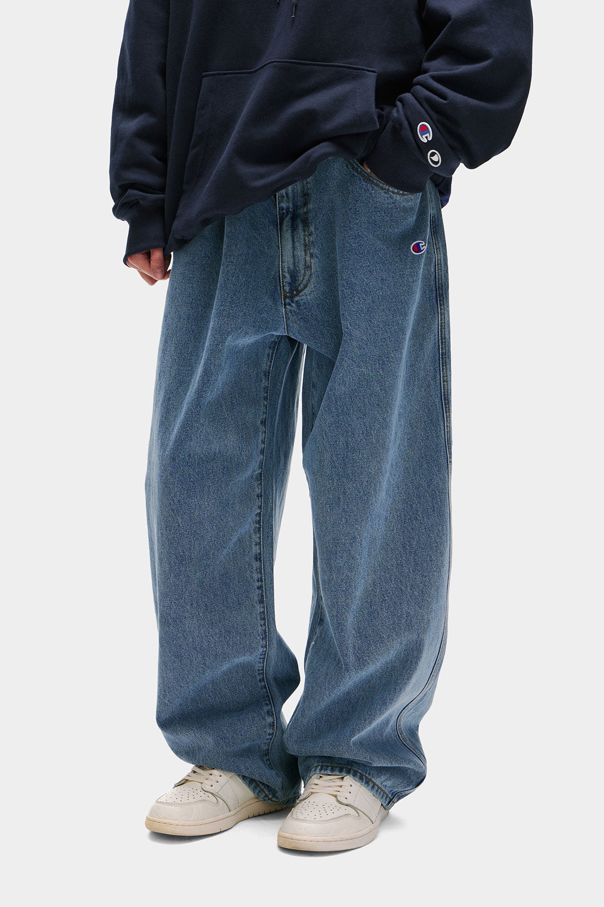 [CHAMPION x DIMITO] OG DENIM PANTS (LOOSE FIT) MID BLUE (Available date : 26.10.12)