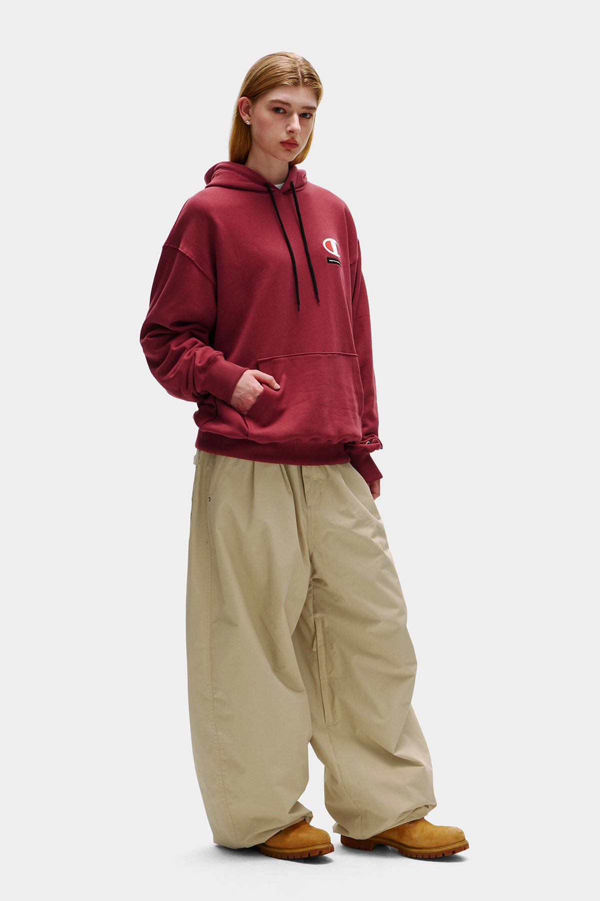 [CHAMPION x DIMITO] C-LOGO BASIC PANTS (WIDE FIT LV.2) BEIGE (Available date : 26.10.12)
