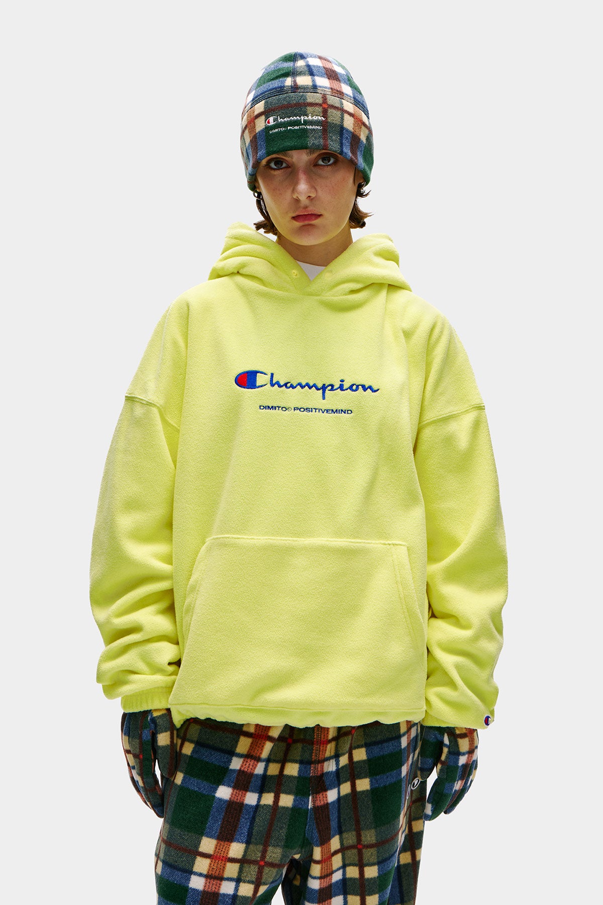 [CHAMPION x DIMITO] SCRIPT FLEECE HOODIE LEMON (Available date : 26.10.12)
