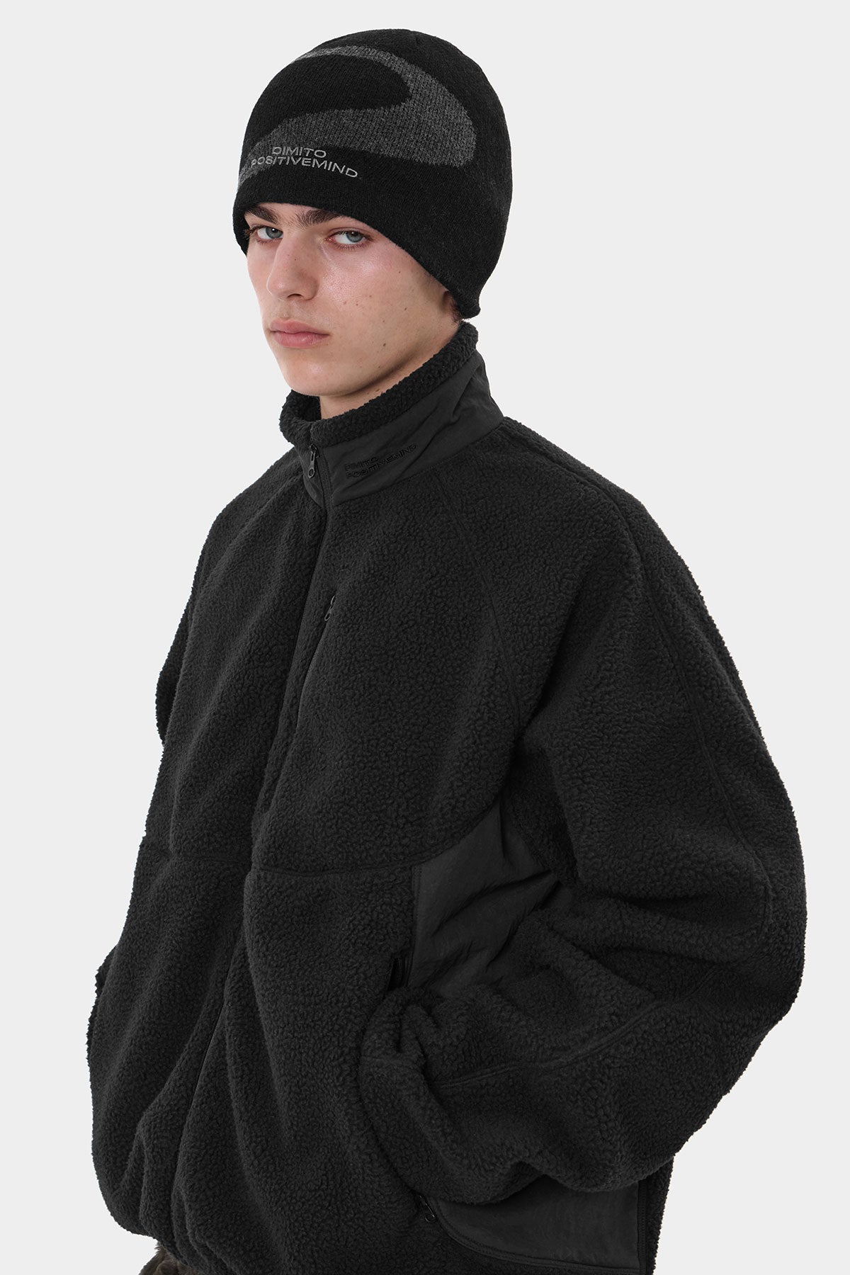 BIG CIRCLE LOGO BEANIE BLACK