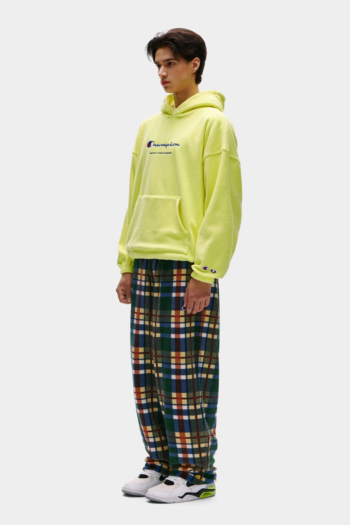 [CHAMPION x DIMITO] SCRIPT FLEECE HOODIE LEMON (Available date : 26.10.12)