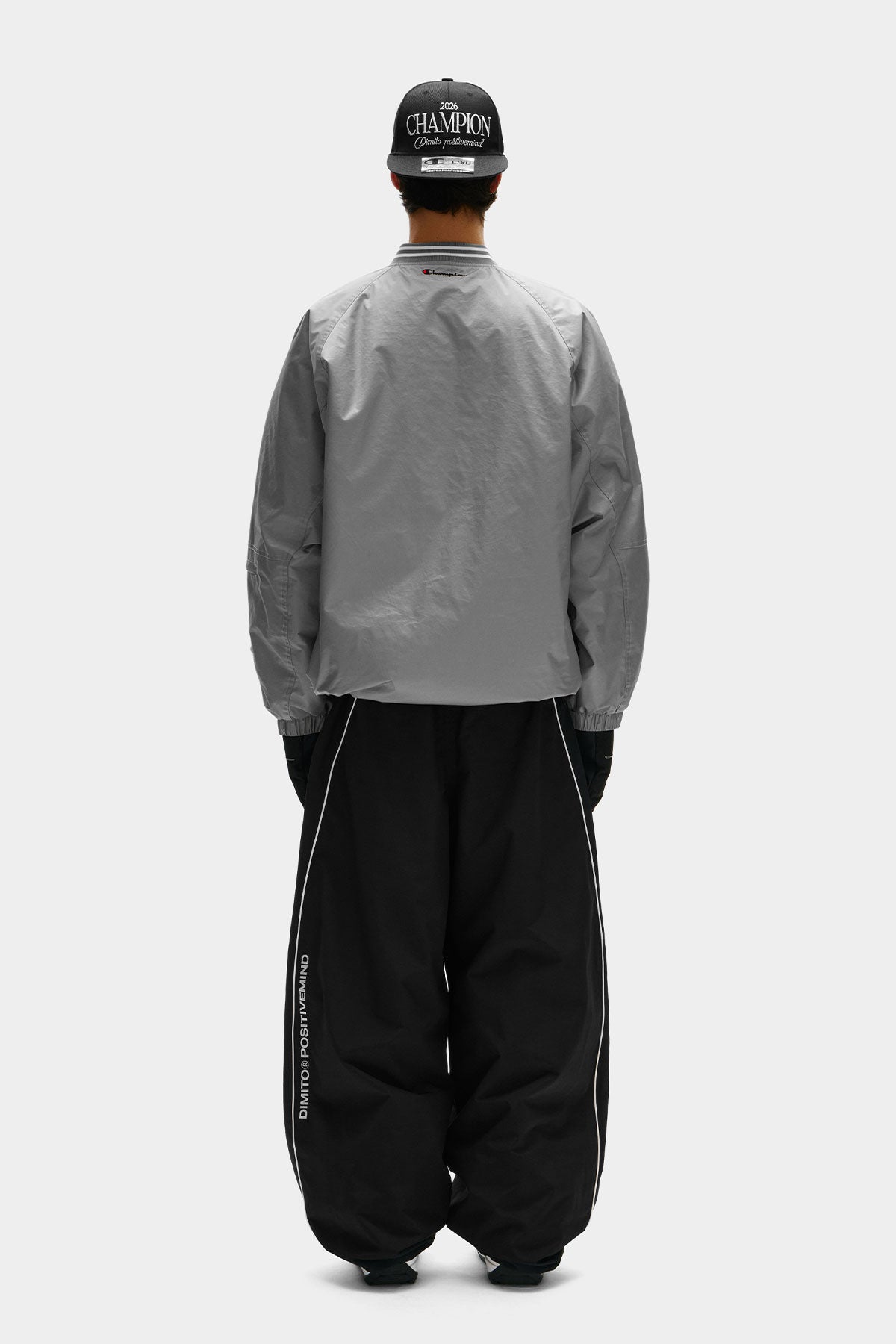 [CHAMPION x DIMITO] SPORT V-NECK SNAP PULLOVER METAL GREY (Available date : 26.10.12)