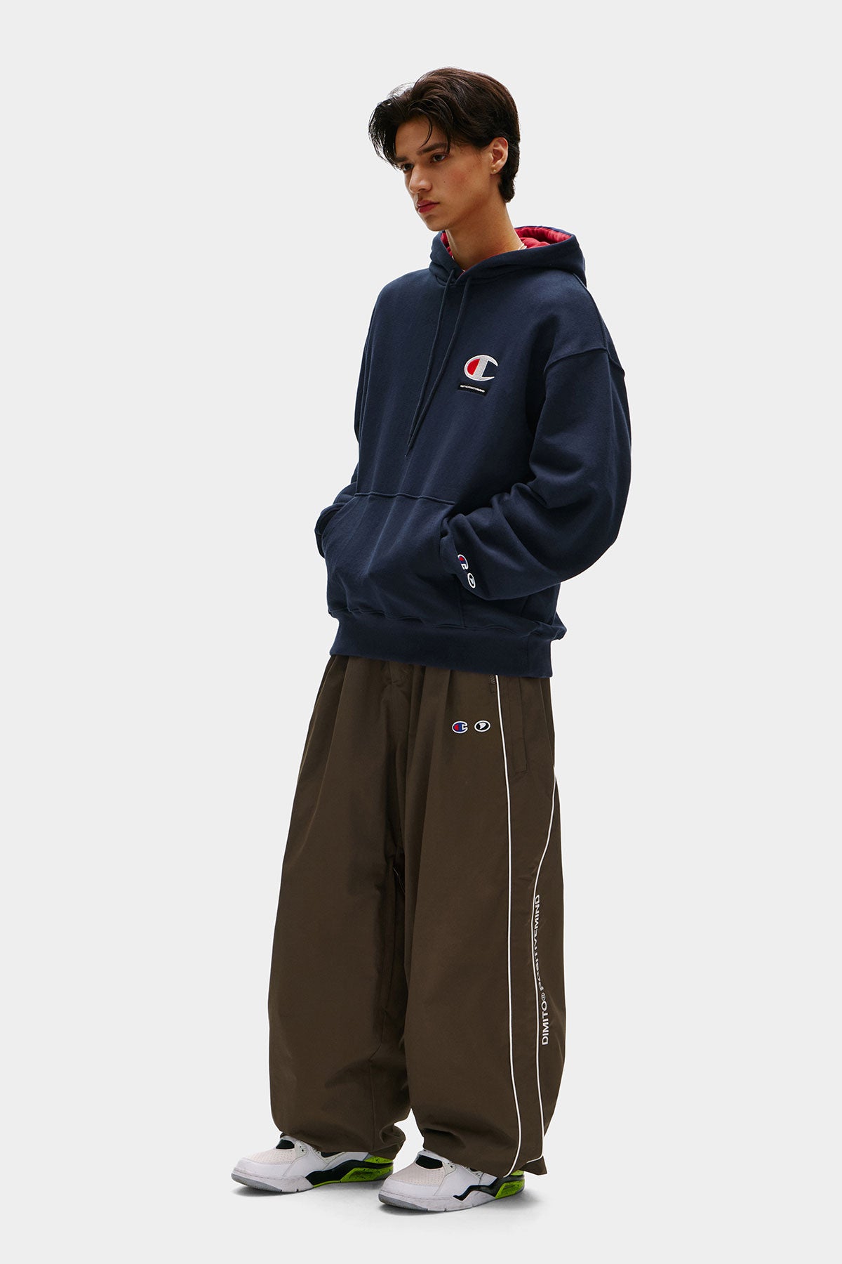 [CHAMPION x DIMITO] C-LOGO HOODIE NAVY (Available date : 26.10.12)