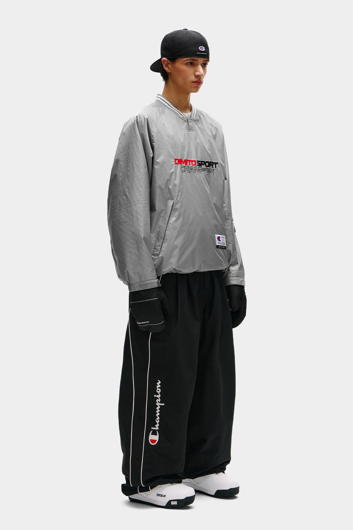 [CHAMPION x DIMITO] SCRIPT TRACK BANDED PANTS (WIDE FIT LV.2) BLACK (Available date : 26.10.12)