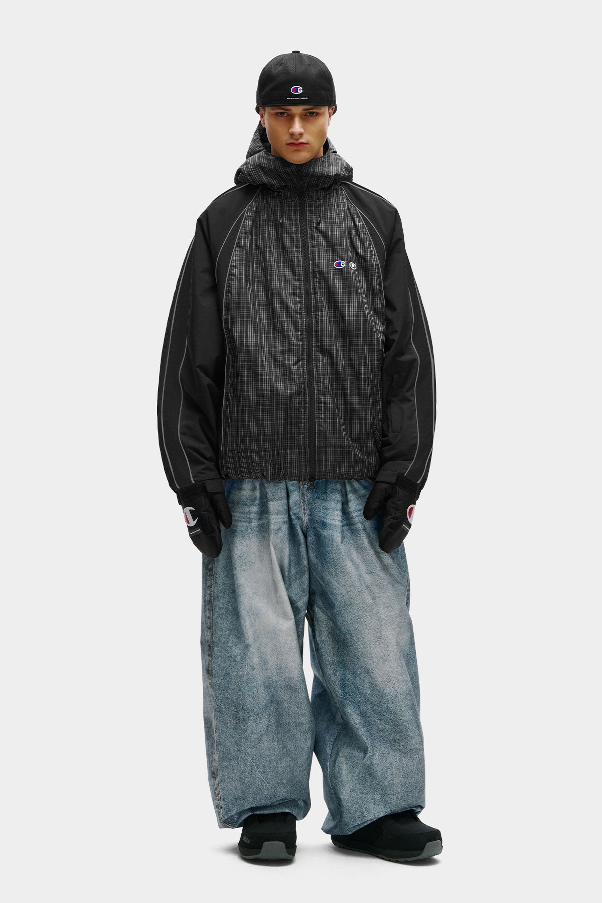 [CHAMPION x DIMITO] C-LOGO BASIC PANTS (WIDE FIT LV.2) LIGHT BLUE (Available date : 26.10.12)