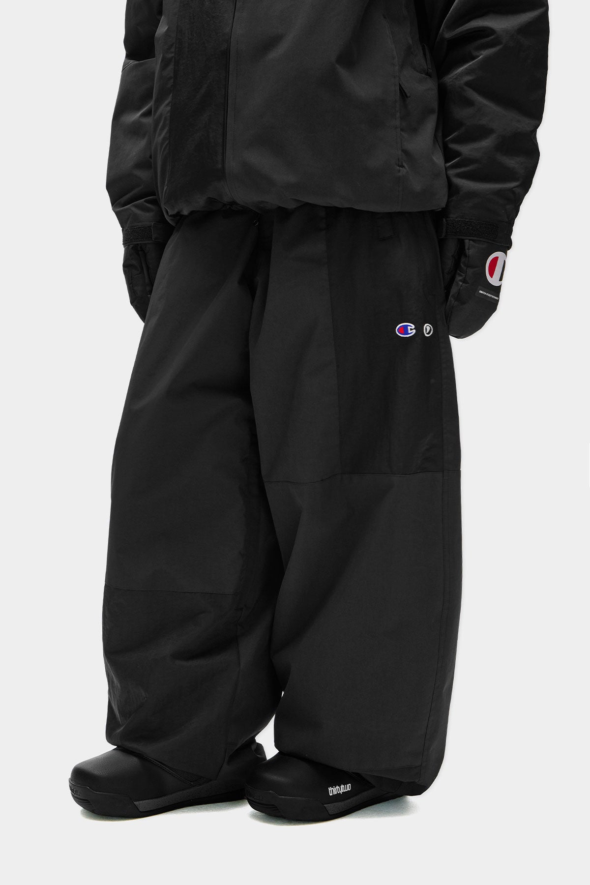[CHAMPION x DIMITO] C-LOGO COLLEGE PATCHWORK PANTS (WIDE FIT LV.2) BLACK MIX (Available date : 26.10.12)