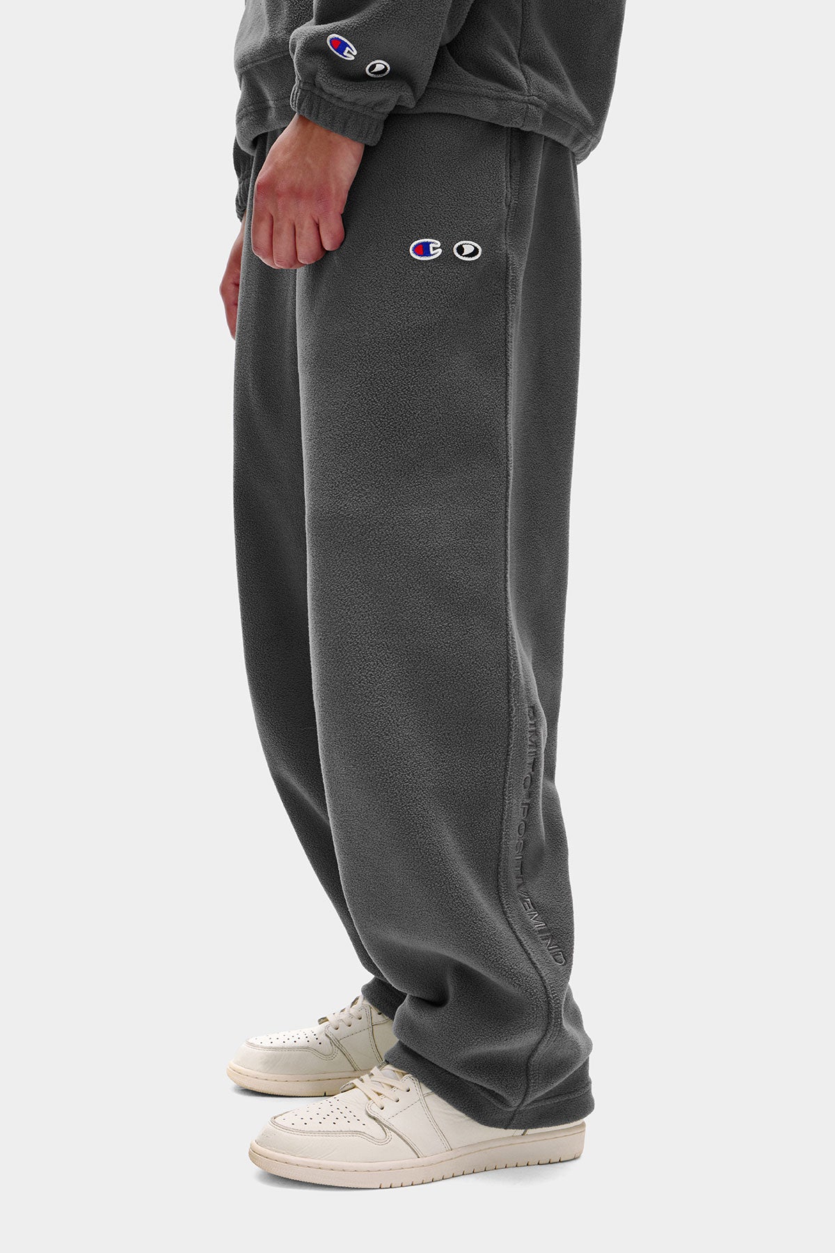 [CHAMPION x DIMITO] SCRIPT FLEECE OG PANTS DARK GREY (Available date : 26.10.12)