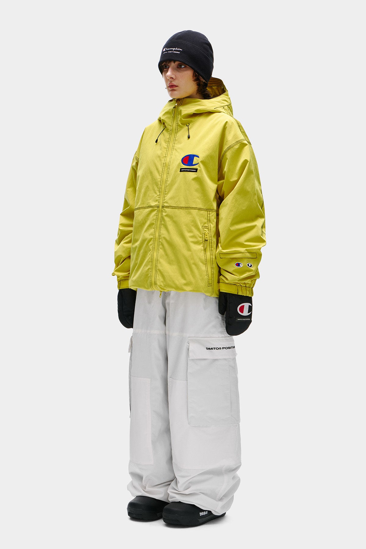 [CHAMPION x DIMITO] SCRIPT CARGO PANTS (WIDE FIT LV.1) WHITE (Available date : 26.10.12)